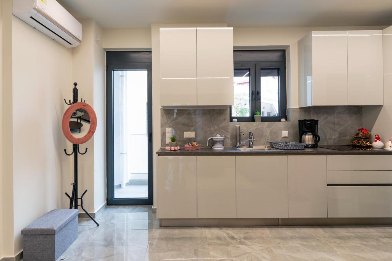 Olina'S Luxury Apartment Tríkala エクステリア 写真