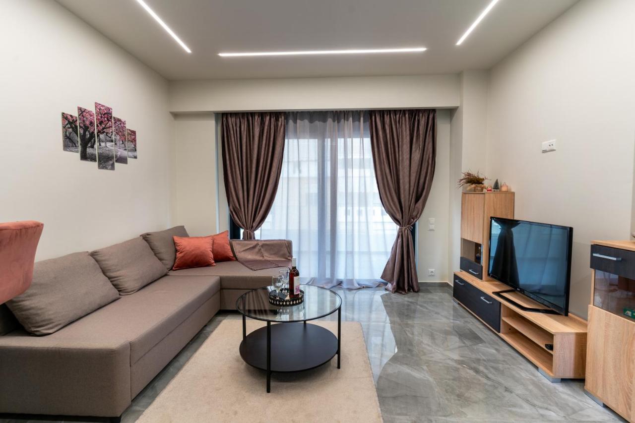 Olina'S Luxury Apartment Tríkala エクステリア 写真